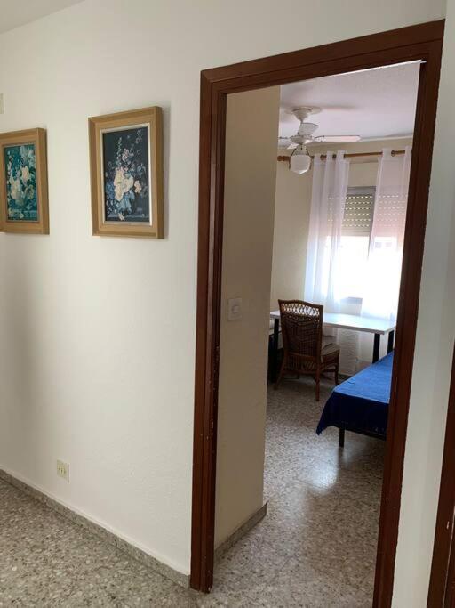 Cozy Room Guapo-Alicante Nearby The Beach And The Center Zewnętrze zdjęcie