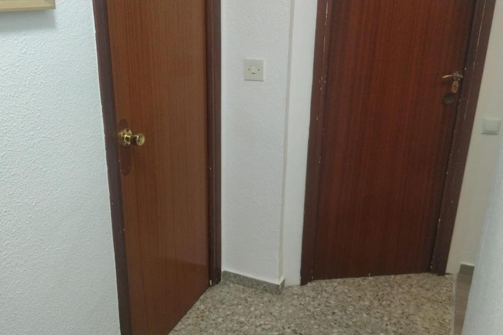 Cozy Room Guapo-Alicante Nearby The Beach And The Center Zewnętrze zdjęcie