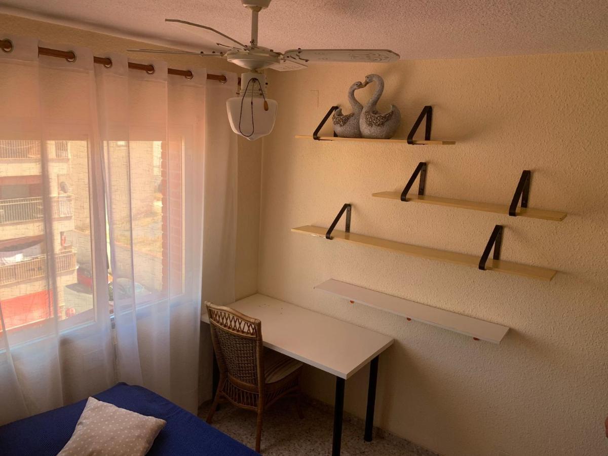 Cozy Room Guapo-Alicante Nearby The Beach And The Center Zewnętrze zdjęcie